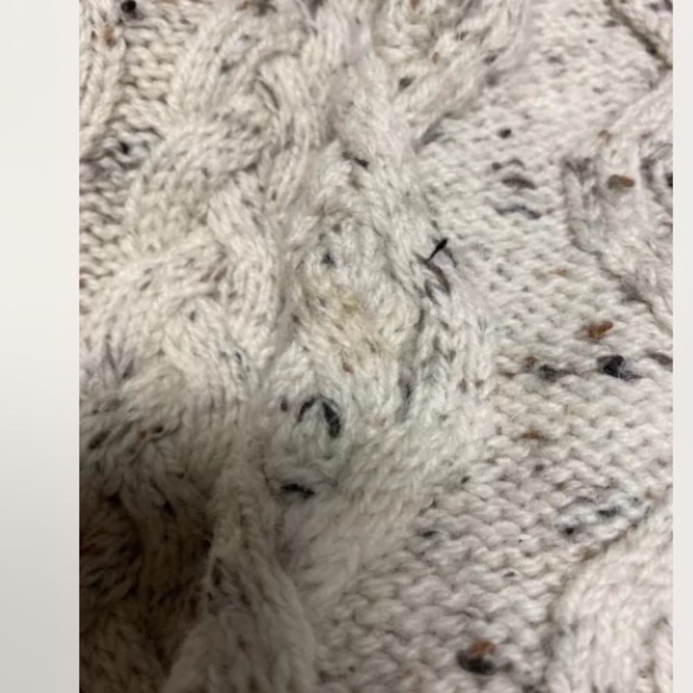 Acorn Women’s S Wool Sweater Woman With Dog Country Theme - Picture 7 of 7